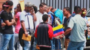 Informe Especial: venezolanos se esfuerzan por salir adelante en el Perú