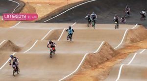 Ciclistas ya entrenan en el Circuito de BMX entregado hoy por Lima 2019 a la Federación Peruana