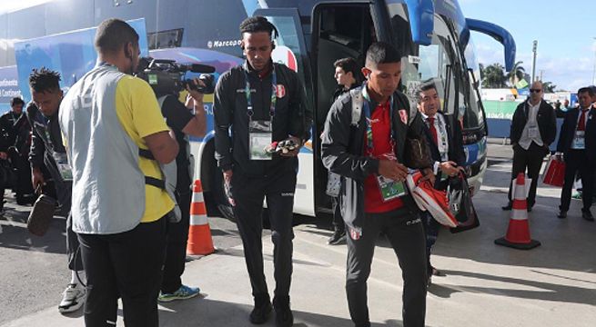 Selección peruana hace su arribo al Maracaná para jugar la final con Brasil