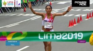 Revive el gran triunfo de Gladys Tejeda que le dio el oro al Perú en la maratón femenina [Video]