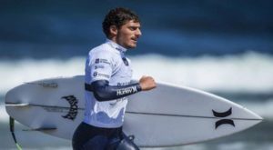 Lima 2019: peruano Alonso Correa avanzó de ronda en surf y sueña con el bronce