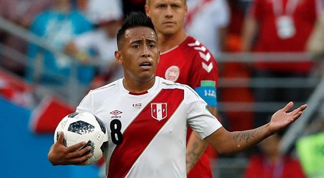 Christian Cueva analiza dejar el Santos para jugar en este club