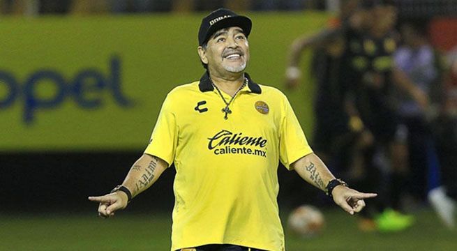 Diego Armando Maradona confirmado como nuevo entrenador de club argentino [Video]