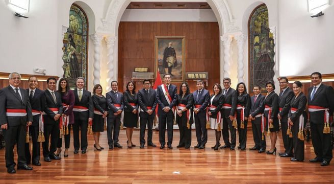 Martín Vizcarra juramentó a los integrantes del nuevo Gabinete Ministerial