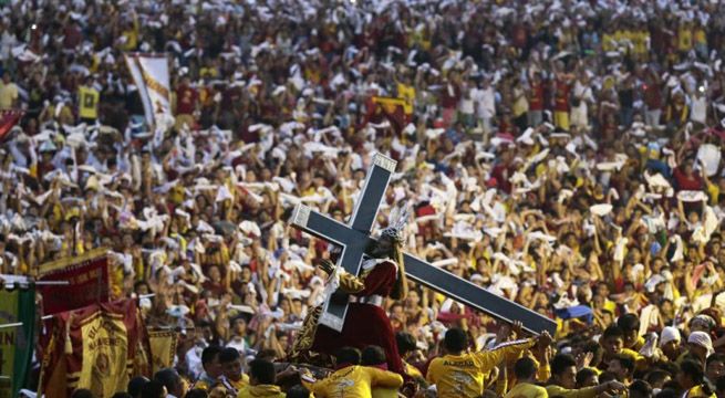 Filipinas: 380 mil peregrinos participaron en procesión del Nazareno negro