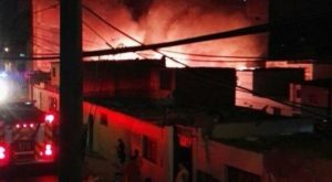 Cercado de Lima: reportan incendio en domicilio del jirón Huari