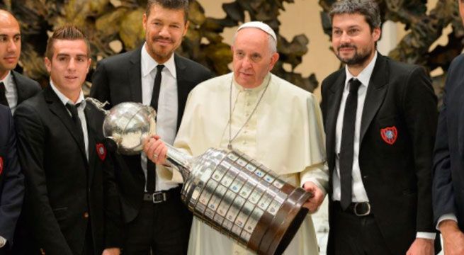 YouTube: recuerda cuando el Papa Francisco alzó la Libertadores con San Lorenzo