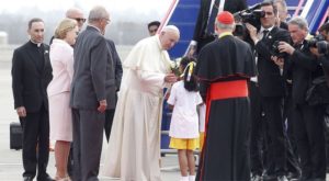 Papa Francisco enrumba hacia Puerto Maldonado para iniciar su visita pastoral