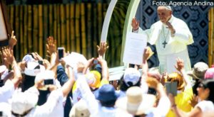 Papa Francisco se reunió con fieles en Instituto Jorge Basadre de Puerto Maldonado