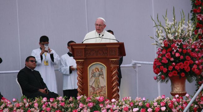 Papa Francisco: a favor de que Luis Figari sea juzgado por justicia peruana