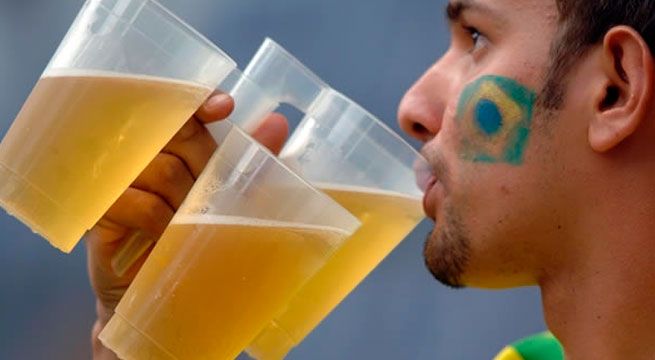 Mundialitis: Rusia permitirá venta de cervezas en los estadios
