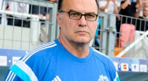 Marcelo Bielsa reclama más de 18,6 millones al Lille, club al que dejaría en la bancarrota