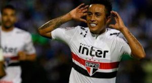 Sao Paulo recibió millonaria oferta por Christian Cueva