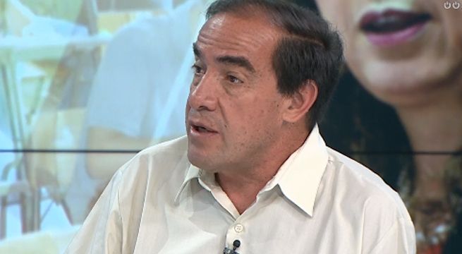 Yonhy Lescano: «Le dije a García Belaunde que retire su firma de la Ley Pulpín»