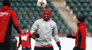 Jefferson Farfán se reincorporó a los entrenamientos del Lokomotiv tras lesión