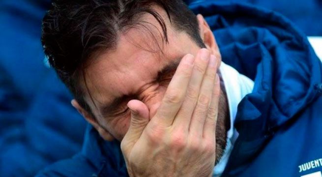 Twitter: Gianluigi Buffon rompió en llanto en homenaje a Davide Astori