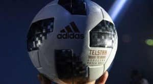 Mundial Rusia 2018: balón oficial y mascota viajan al espacio