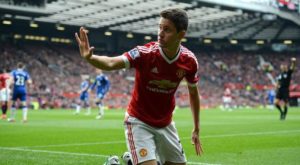 ¿Escupió el escudo del Manchester City? Esto dijo Ander Herrera