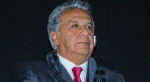 Lenín Moreno regresa a Ecuador por situación de periodistas secuestrados