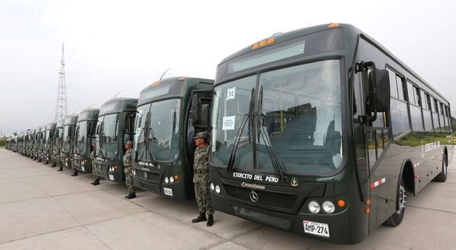 Metro de Lima: buses del Ejército y la PNP brindan servicio gratuito