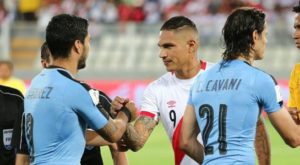 Paolo Guerrero: Hinchas uruguayos mostraron su respaldó al ‘Depredador’