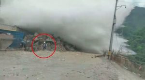 Colombia: Video muestra a obreros de represa Ituango escapar de la muerte