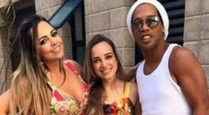 El peculiar doblete de Ronaldinho Gaúcho