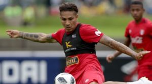 Paolo Guerrero anotó un golazo en su vuelta a las prácticas con la Selección peruana