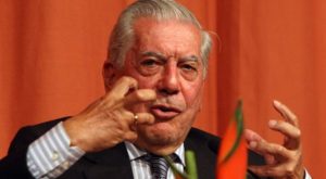 Mario Vargas Llosa fue hospitalizado tras sufrir caída en Madrid