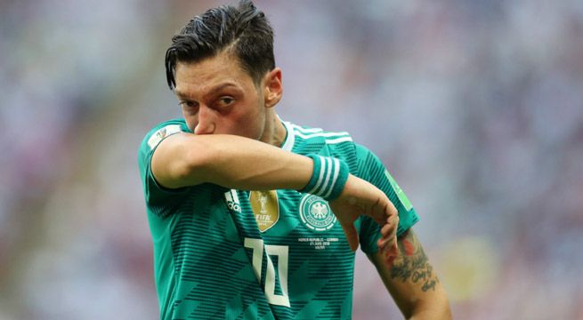 Mesut Özil renunció a la selección de Alemania por este motivo