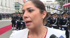 Úrsula Letona señala que referéndum de congresistas requiere de reforma constitucional