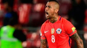 Chileno Arturo Vidal es nuevo jugador del Barcelona