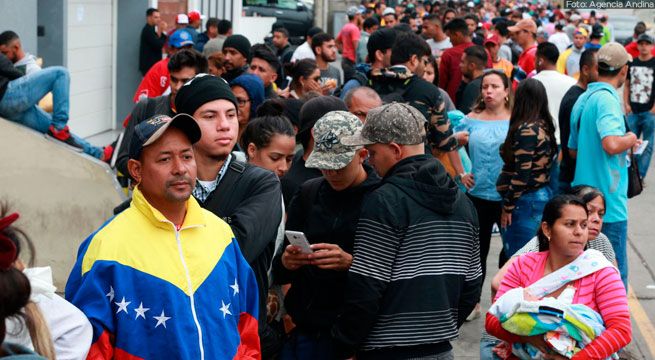 Perú acoge ya a más de 370 mil venezolanos: ¿Cuál es el impacto económico de la migración?