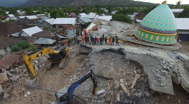 Indonesia: el balance de muertos del terremoto aumenta a 436