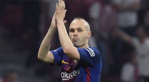 Celebra la hinchada: Andrés Iniesta volverá al Barcelona