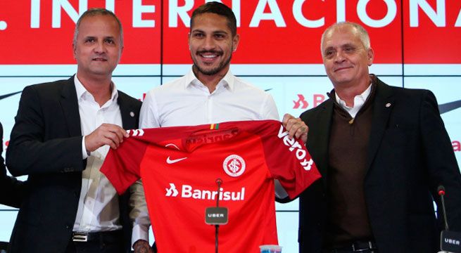 Internacional de Porto Alegre vendió 5 mil camisetas de Paolo Guerrero