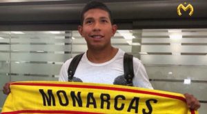 Edison Flores pasó exámenes médicos en Monarcas Morelia y sorprendió con su estado físico