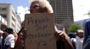 Venezuela: jubilados protestan en Caracas por pago de pensiones