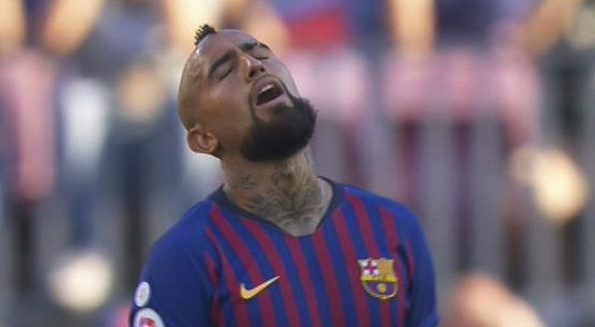 Arturo Vidal genera todo tipo de reacciones al denotar molestia por suplencia en Barcelona