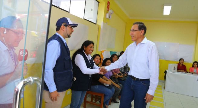 Martín Vizcarra confirma que «el martes vamos a realizar la convocatoria del referéndum»