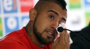 Arturo Vidal mostró su arrepentimiento por las pintas en el Estadio Nacional de Lima