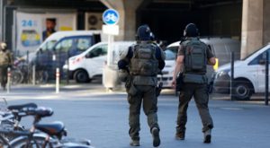 Alemania: toma de rehenes en estación de tren de Colonia