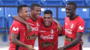 La Selección Peruana llegó a Connecticut con el apoyo de la hinchada