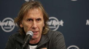 Ricardo Gareca: «En la Selección hay que rendir, juegue quien juegue»