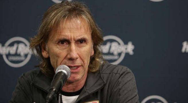 Ricardo Gareca: «En la Selección hay que rendir, juegue quien juegue»