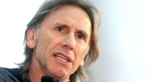 Ricardo Gareca: «me preocupa la crisis política que atraviesa el país»