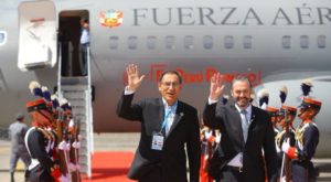 Martín Vizcarra llegó a Guatemala para Cumbre Iberoamericana