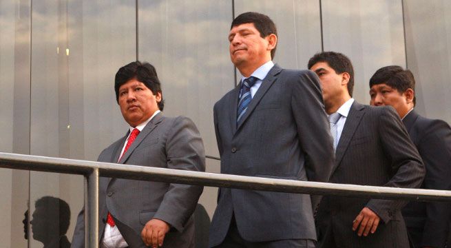 Federación Peruana de Fútbol quedará bajo el mando de este dirigente
