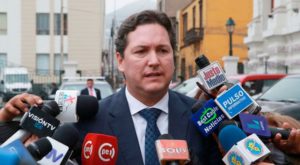 Daniel Salaverry llamó ‘NEFASTA’ la Ley de Financiamiento Ilegal de Partidos y no la firmará