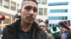 Paolo Guerrero llegó a la DIVIAC para rendir testimonio por caso Edwin Oviedo